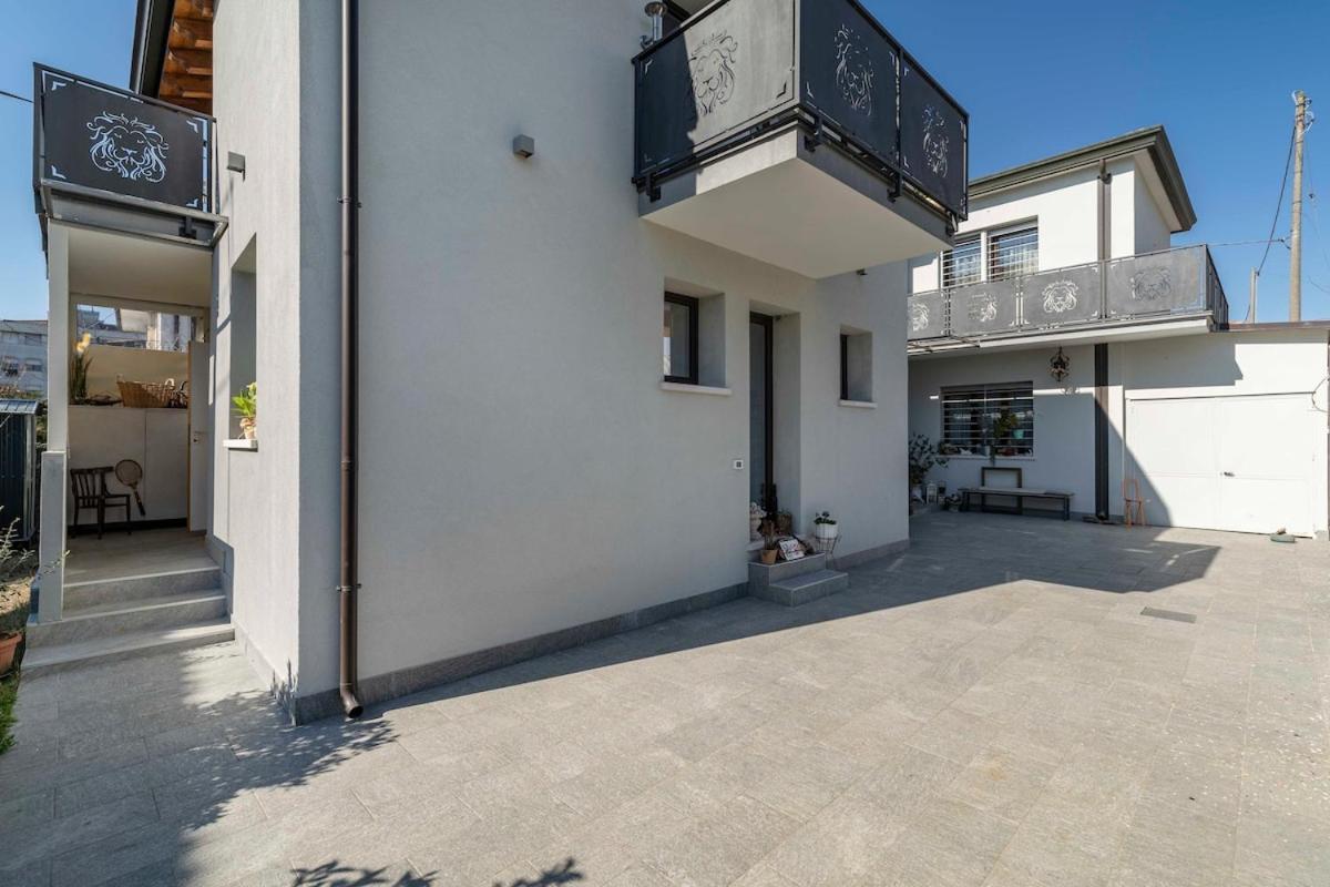 Stylish House Near With Parking Сasa de vacaciones Venecia