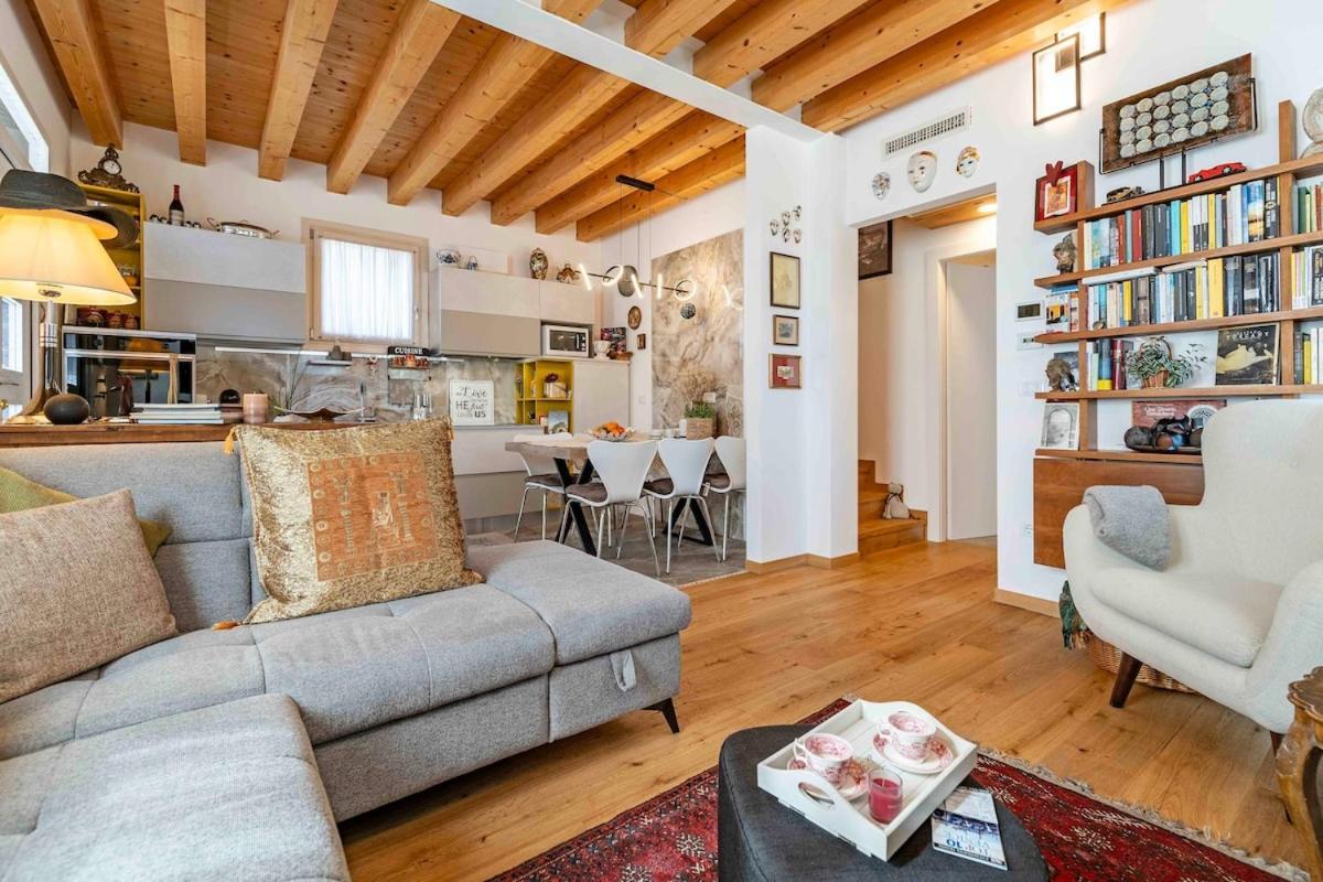 Stylish House Near With Parking Сasa de vacaciones Venecia